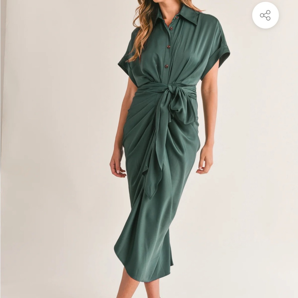 RAON SHORT SLEEVE MIDI DRESS